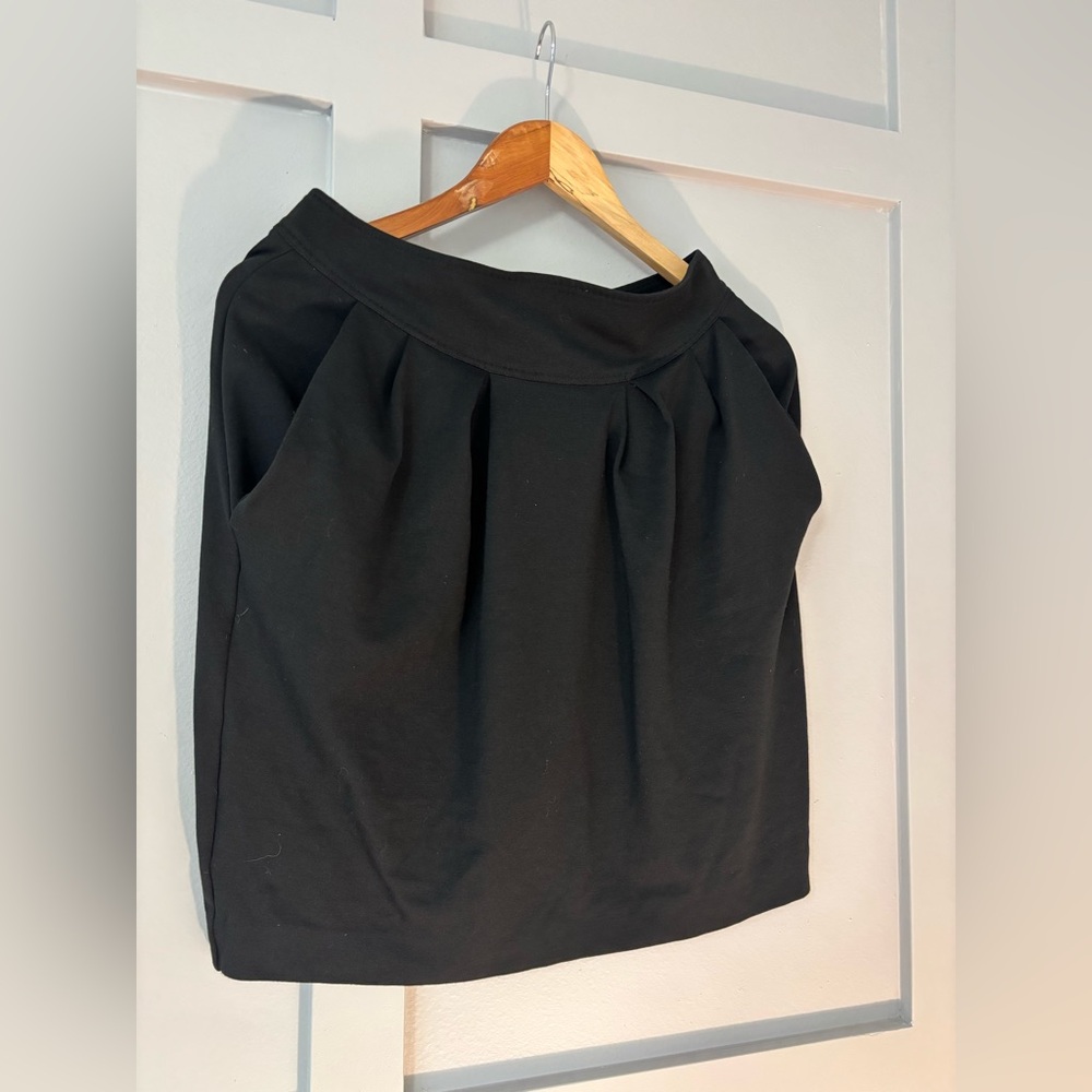 Vintage Hugo Boss Ruched Black Skirt With Pockets